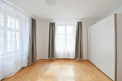 Ladova, Nové Město - Prague 2 | Rent, Apartment Three-bedroom (4+kk), 112 m²