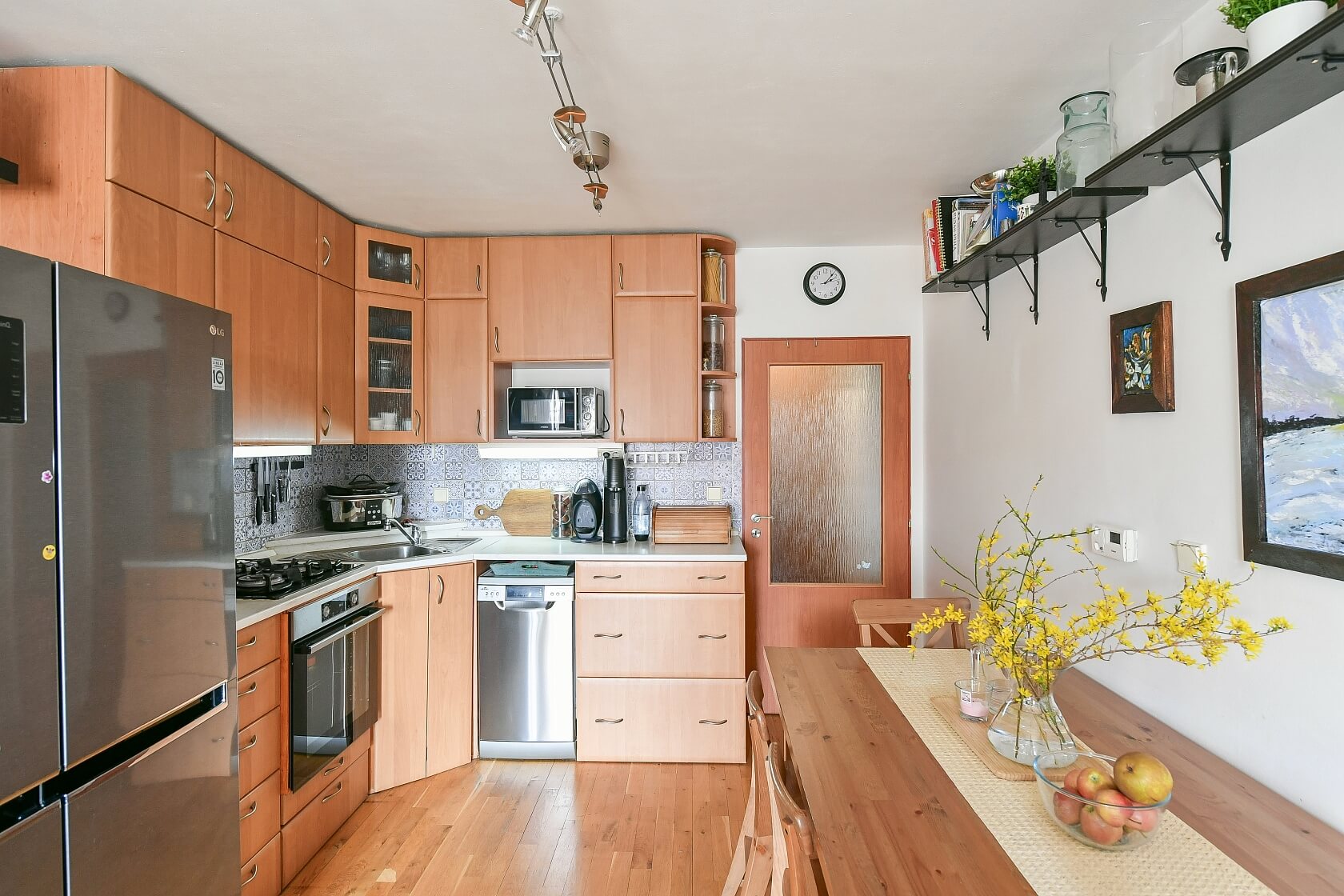 Mezi Domy, Jesenice u Prahy - Praha-západ | Prodej, Byt 3+kk, 74 m²