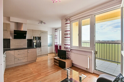 V Honech, Klecany - Praha-východ | Sale, Apartment Two-bedroom (3+kk), 71 m²