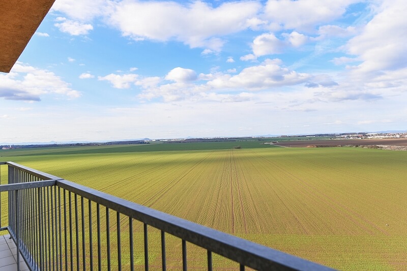 V Honech, Klecany - Praha-východ | Sale, Apartment Two-bedroom (3+kk), 71 m²