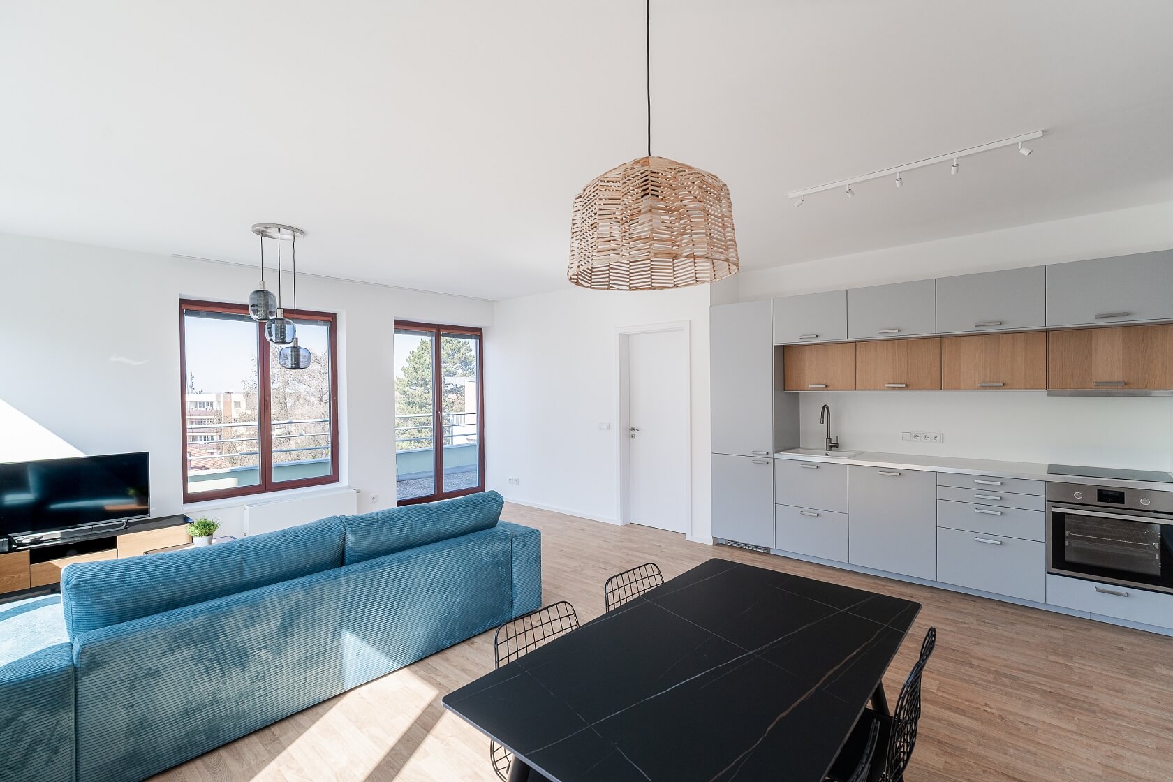 Na hřebenech I, Podolí - Prague 4 | Rent, Apartment One-bedroom (2+kk), 98 m²