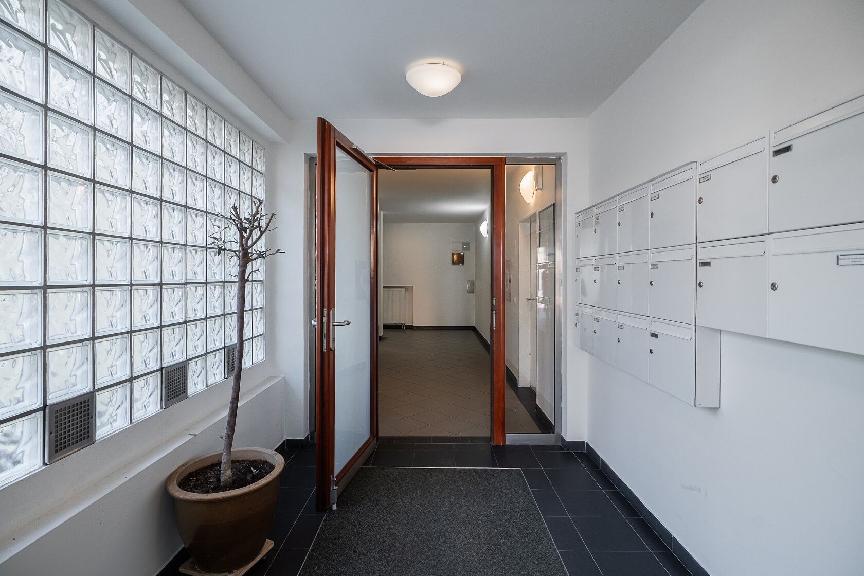 Na Hřebenech I, Podolí - Praha 4 | Pronájem, Byt 2+kk, 98 m²