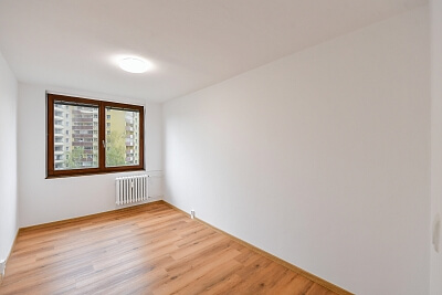 Děčínská, Střížkov - Praha 9 | Prodej, Byt 2+kk, 49 m²