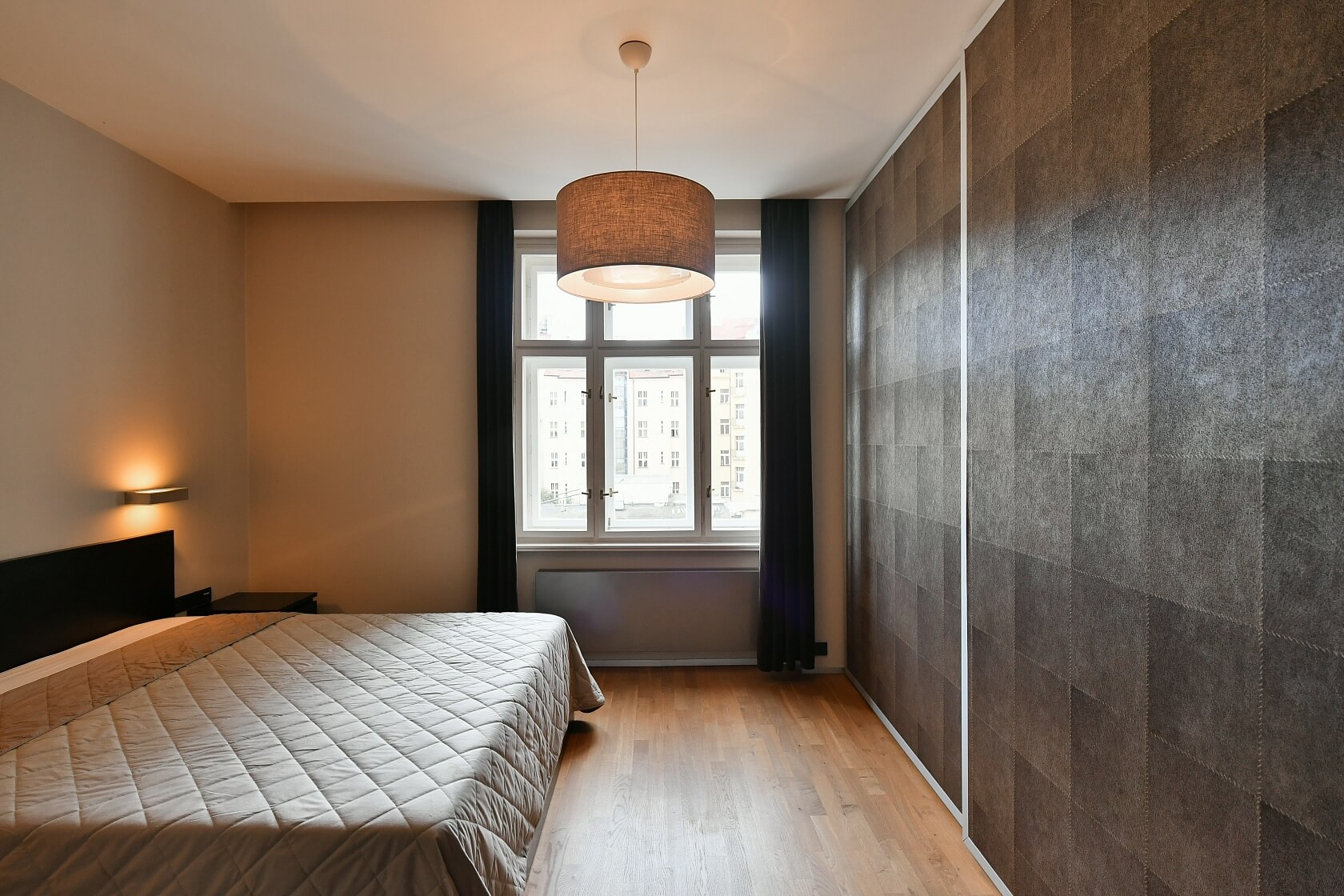 Eliášova, Bubeneč - Praha 6 | Pronájem, Byt 2+kk, 97 m²