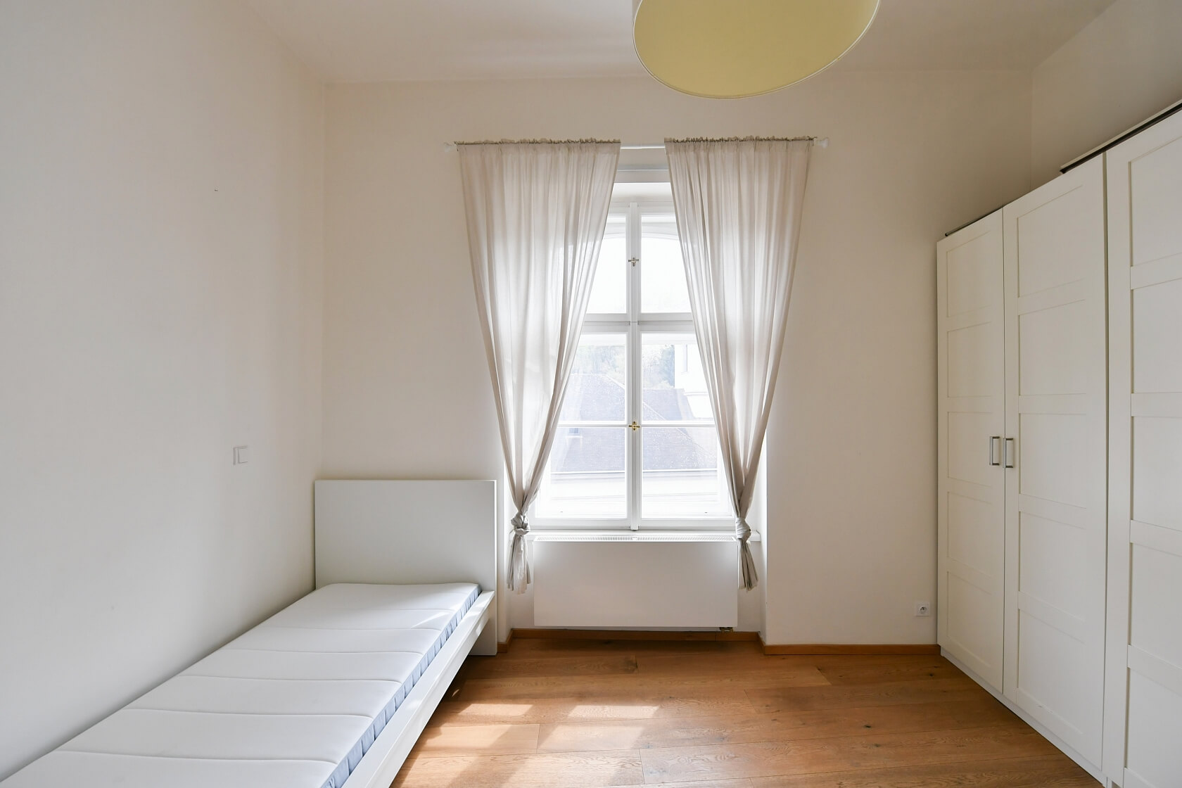 Plzeňská, Smíchov - Praha 5 | Pronájem, Byt 3+kk, 80 m²