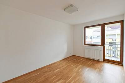 Harlacherova, Záběhlice - Prague 10 | Rent, Apartment One-bedroom (2+kk), 63 m²