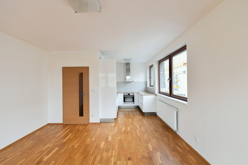 Harlacherova, Záběhlice - Prague 10 | Rent, Apartment One-bedroom (2+kk), 63 m²