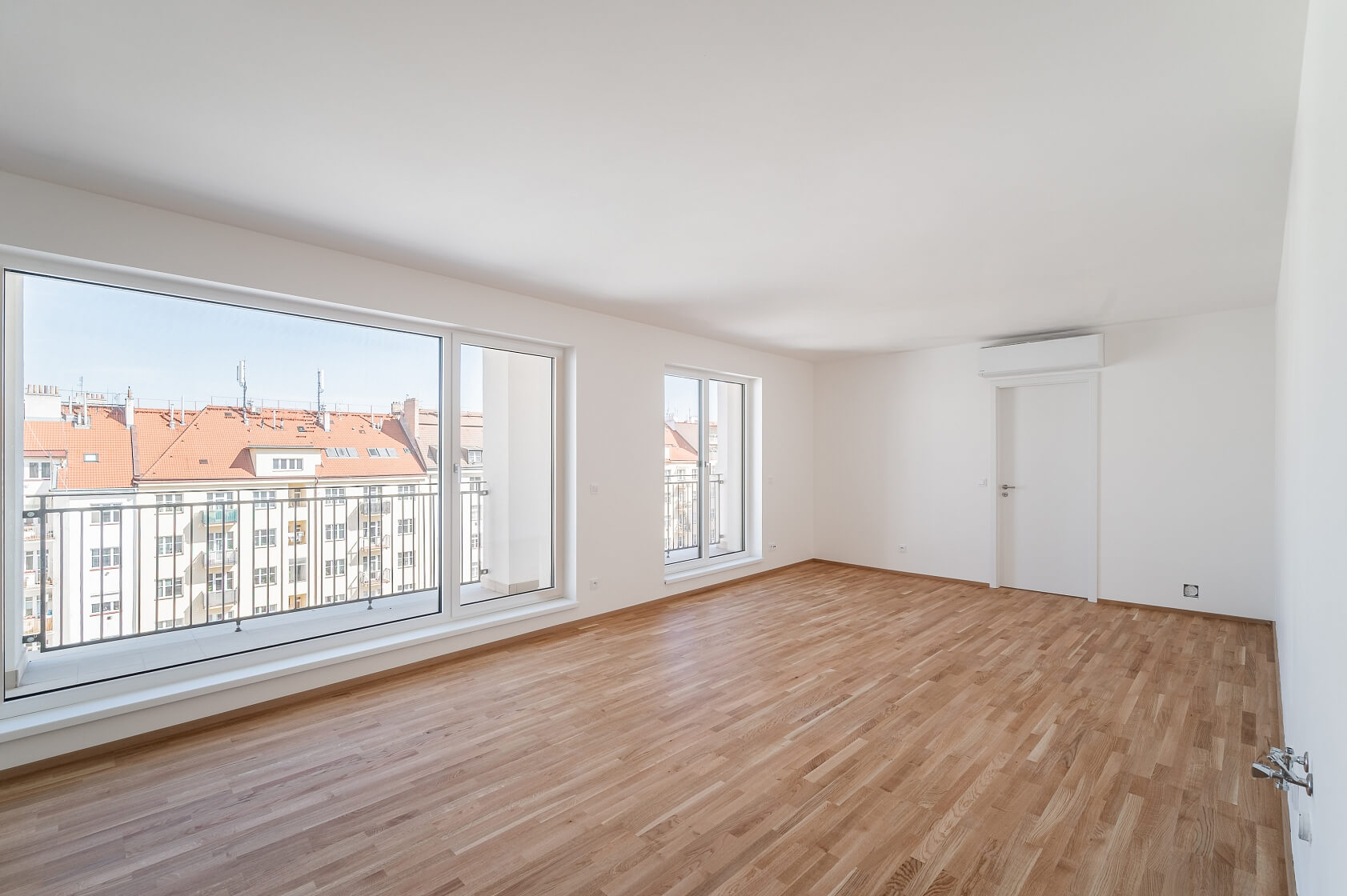 Biskupcova, Žižkov - Prague 3 | Sale, Apartment Two-bedroom (3+kk), 125 m²