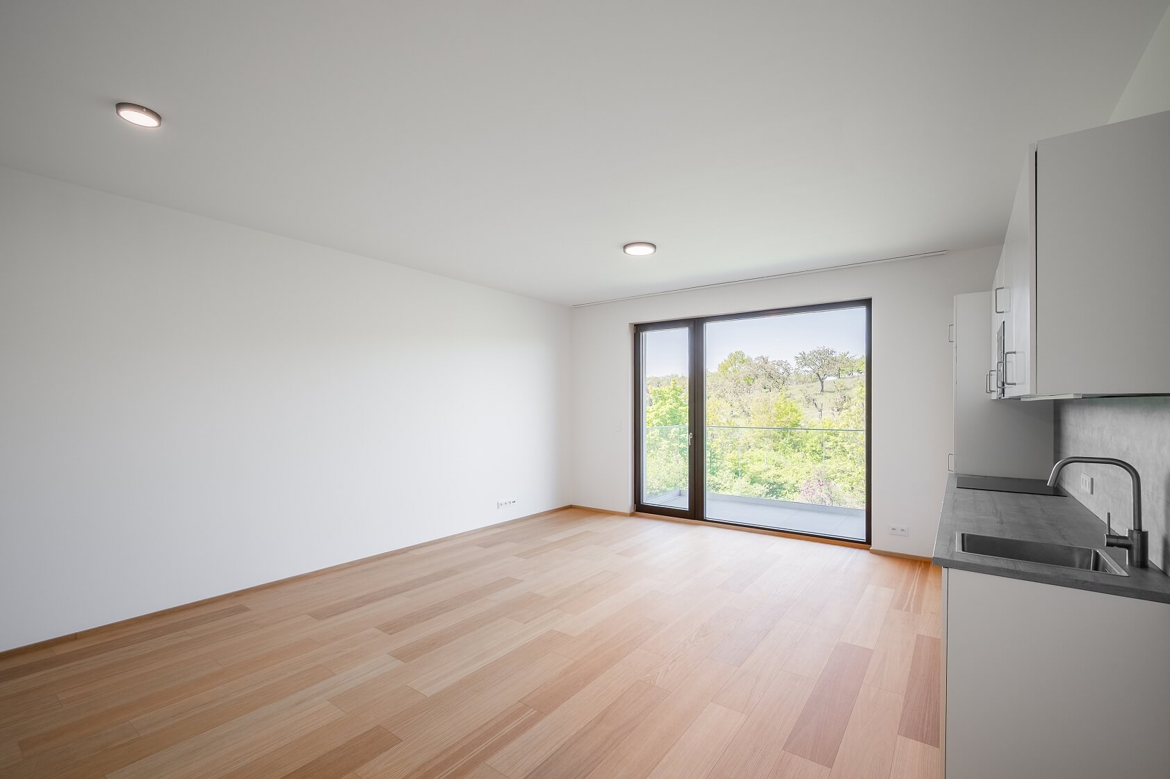 V třešňovce, Hrdlořezy - Prague 9 | Rent, Apartment Studio (1+kk), 45 m²