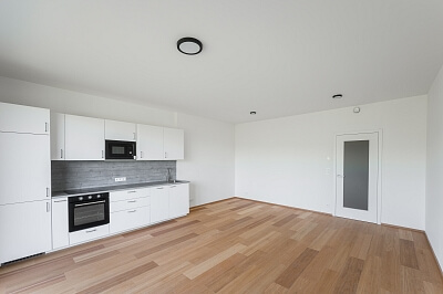 V Třešňovce, Hrdlořezy - Praha 9 | Pronájem, Byt 1+kk, 45 m²