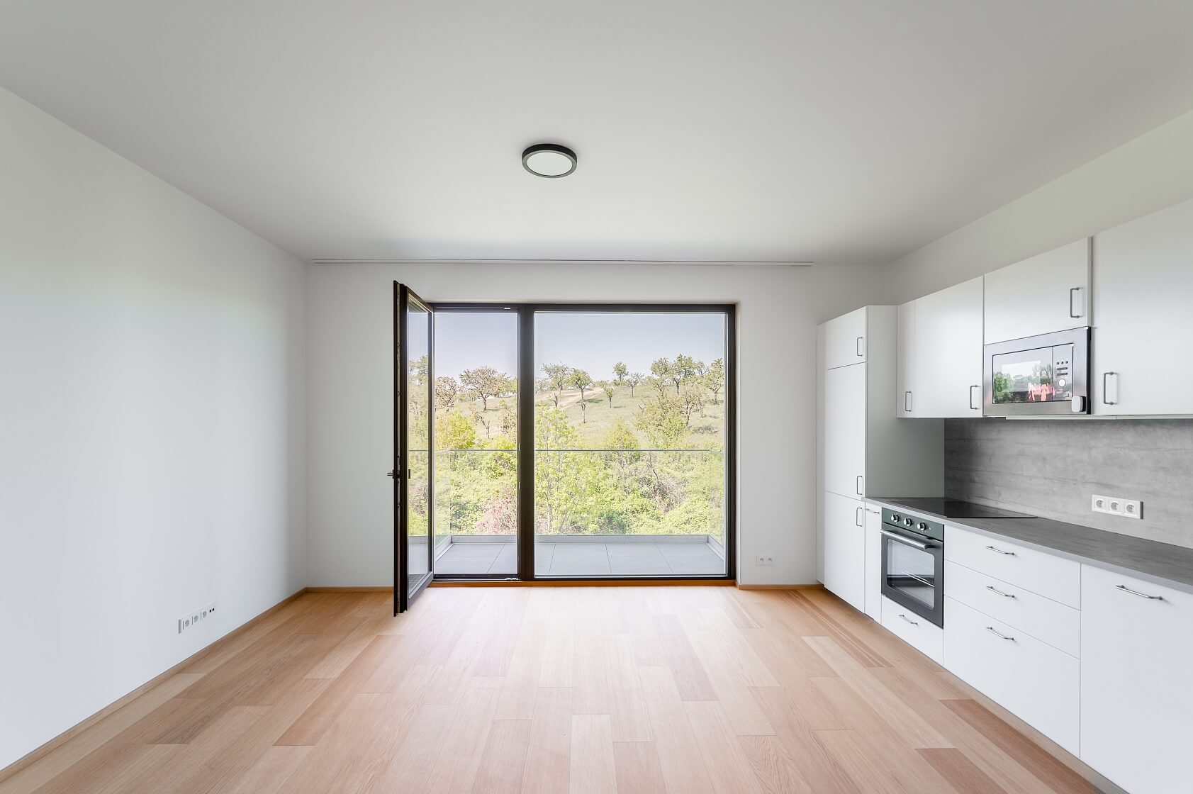 V třešňovce, Hrdlořezy - Prague 9 | Rent, Apartment Studio (1+kk), 45 m²