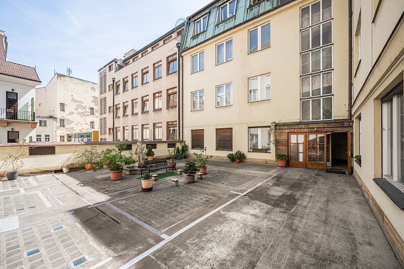 Konviktská, Staré Město - Prague 1 | Rent, Apartment Studio (1+1), 39 m²
