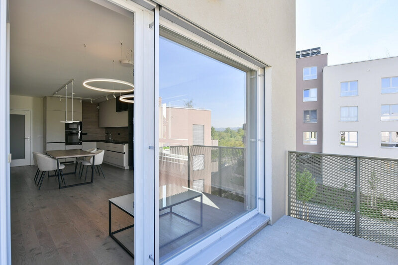 Kolmanova, Modřany - Prague 4 | Rent, Apartment Three-bedroom (4+kk), 106 m²