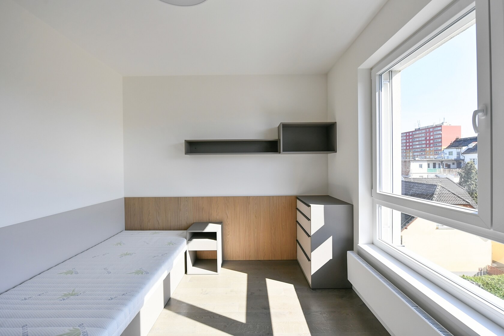 Kolmanova, Modřany - Praha 4 | Pronájem, Byt 4+kk, 106 m²