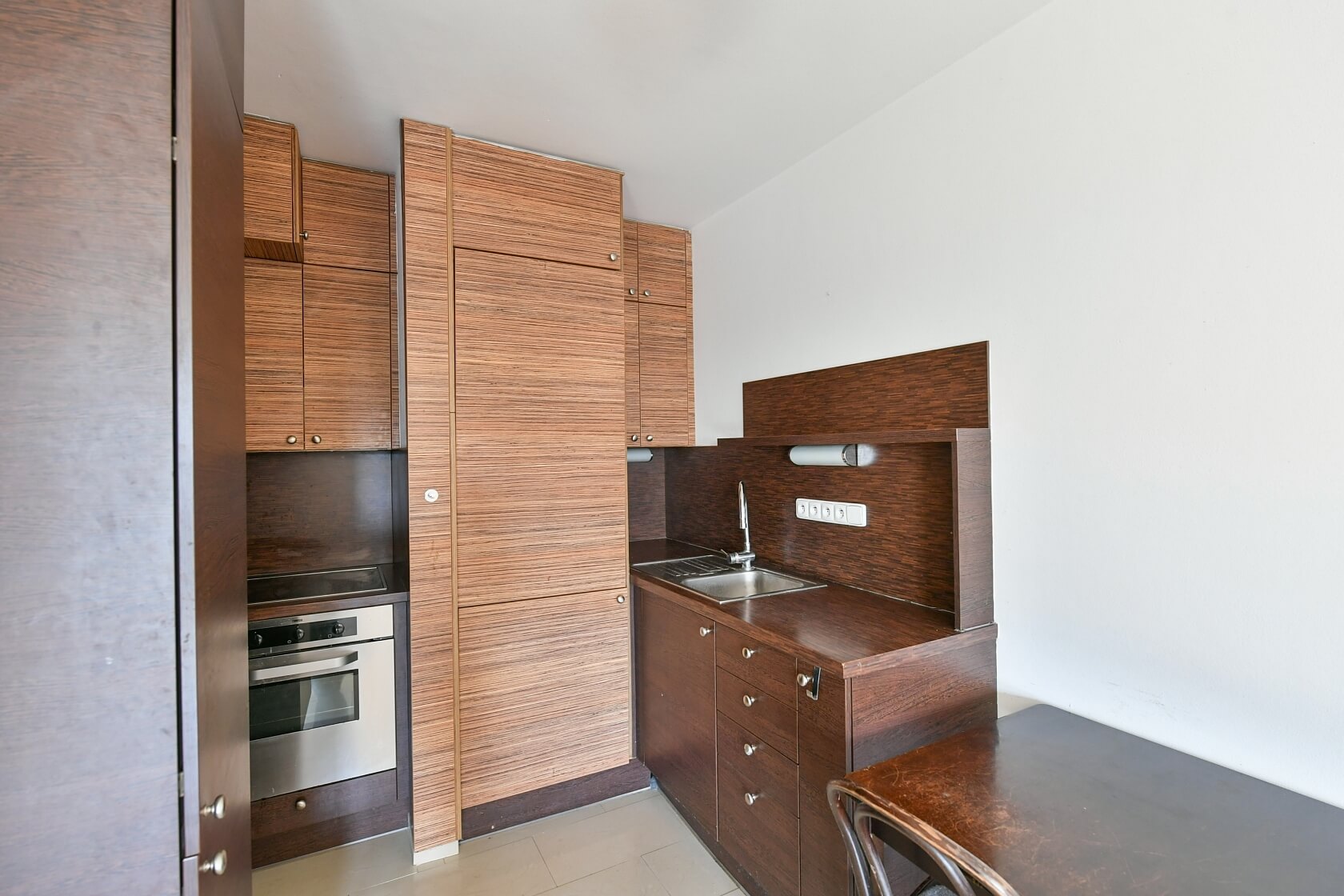 Na Stráži, Libeň - Prague 8 | Sale, Apartment Studio (1+kk), 38 m²