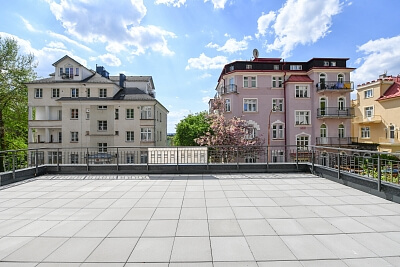 Zeyerova, Mariánské Lázně - Cheb | Prodej, Byt 2+kk, 183 m²