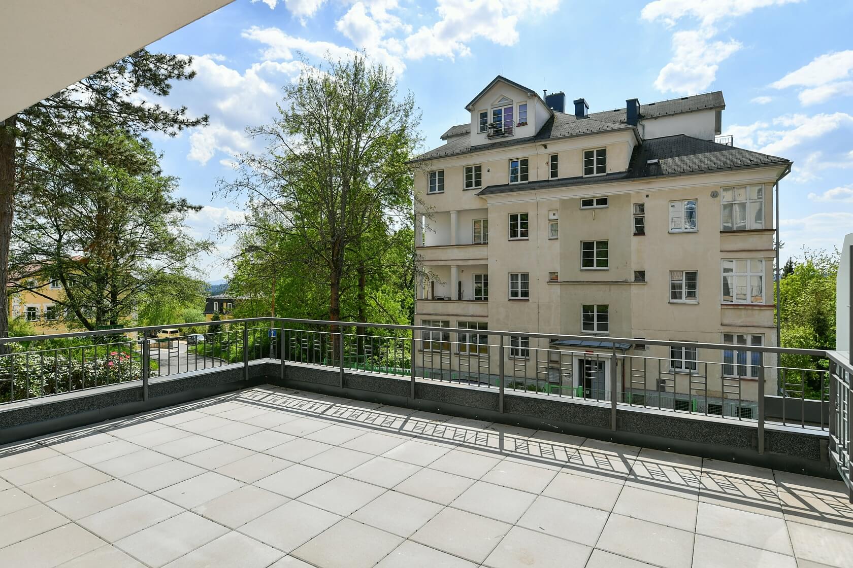 Zeyerova, Mariánské Lázně - Cheb | Sale, Apartment One-bedroom (2+kk), 122 m²