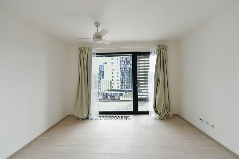 Mezi Vodami, Modřany - Praha 4 | Pronájem, Byt 1+kk, 40 m²