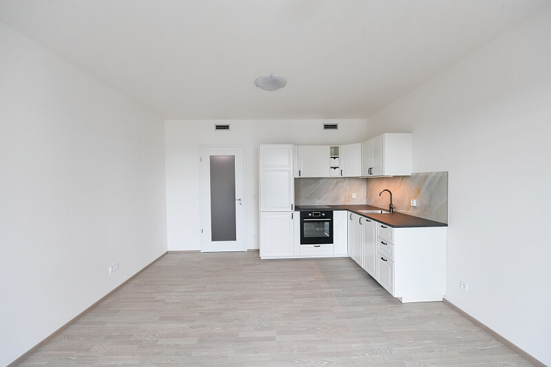 Mezi Vodami, Modřany - Praha 4 | Pronájem, Byt 1+kk, 40 m²