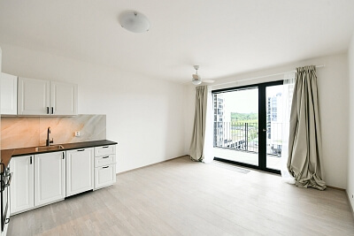 Mezi Vodami, Modřany - Praha 4 | Pronájem, Byt 1+kk, 40 m²