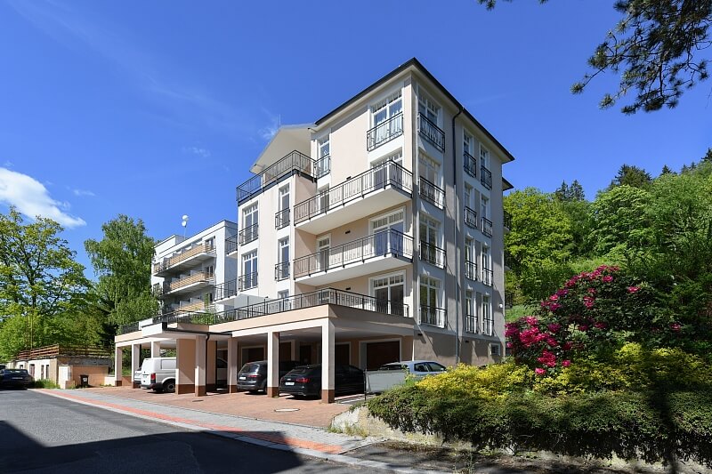 Zeyerova, Mariánské Lázně - Cheb | Prodej, Byt 2+kk, 97 m²