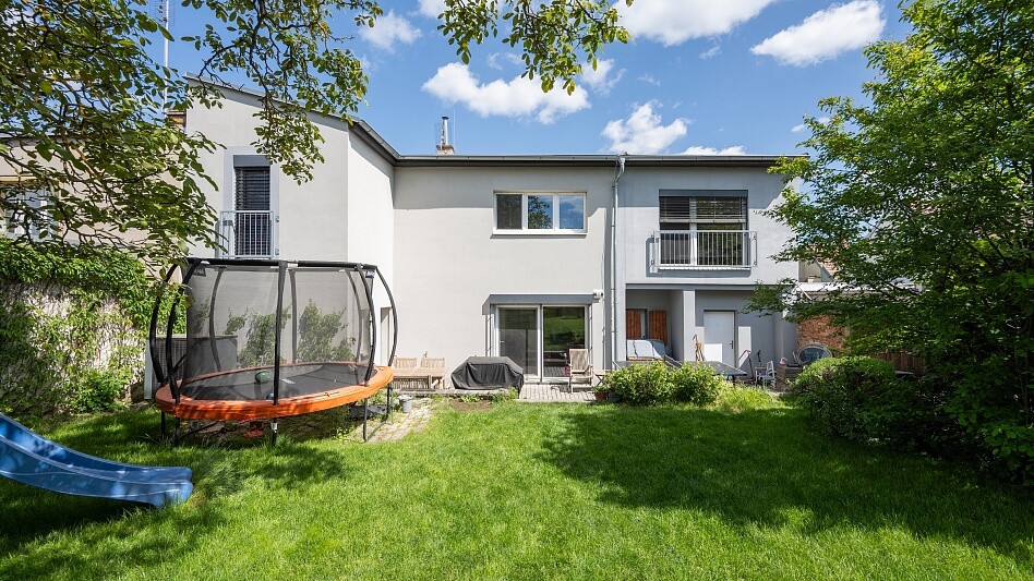 Loučná, Brno-Soběšice - Brno-město | Sale, House Three-bedroom (4+kk), 225 m²