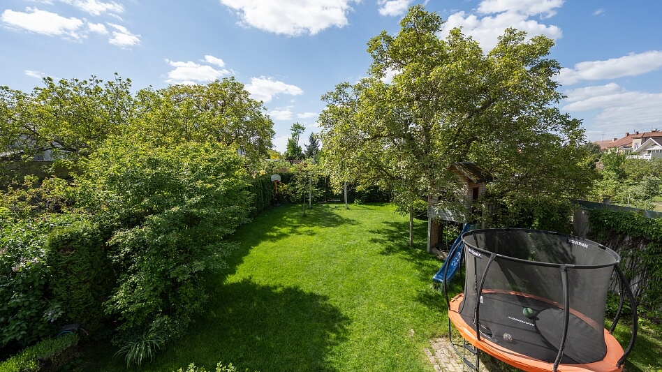 Loučná, Brno-Soběšice - Brno-město | Sale, House Three-bedroom (4+kk), 225 m²