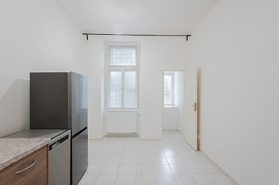 Polská, Vinohrady - Prague 2 | Rent, Apartment Studio (1+1), 47 m²