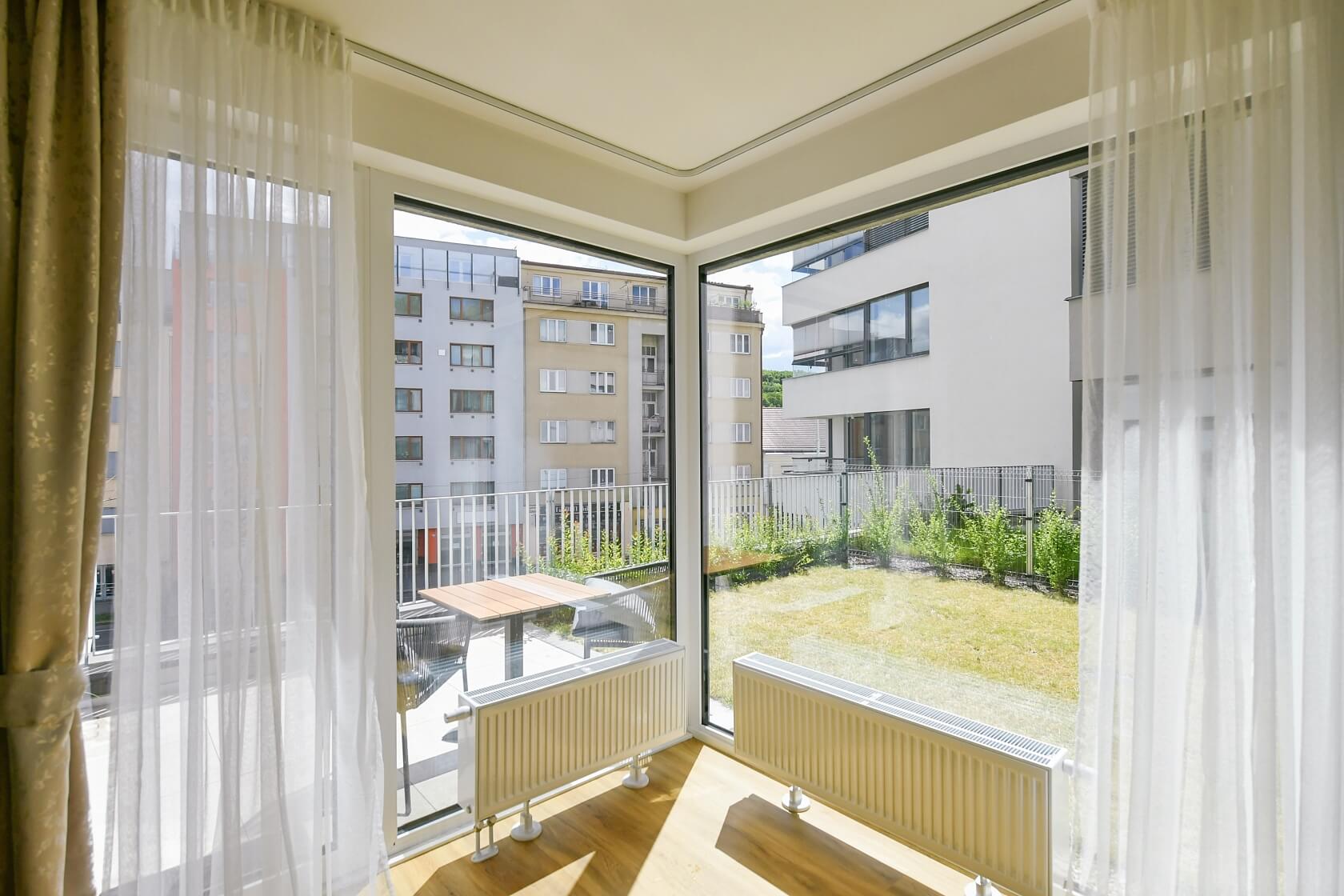 Holečkova, Smíchov - Praha 5 | Pronájem, Byt 2+kk, 80 m²