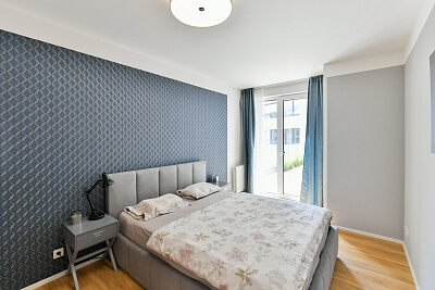 Holečkova, Smíchov - Praha 5 | Pronájem, Byt 2+kk, 80 m²