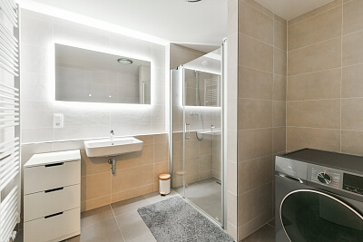 Holečkova, Smíchov - Praha 5 | Pronájem, Byt 2+kk, 80 m²