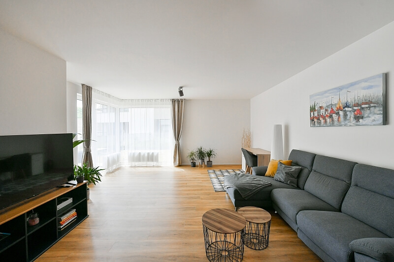 Holečkova, Smíchov - Praha 5 | Pronájem, Byt 2+kk, 80 m²