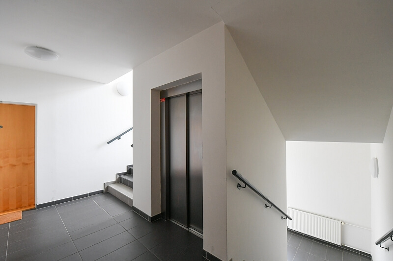 Brzorádových, Jinonice - Prague 5 | Rent, Apartment Two-bedroom (3+kk), 112 m²