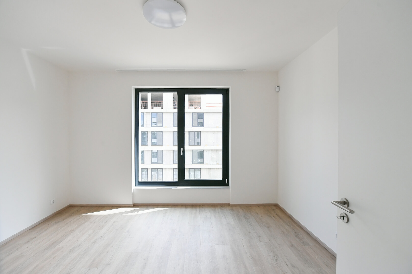 Tetauerova, Žižkov - Prague 3 | Rent, Apartment Two-bedroom (3+kk), 102 m²