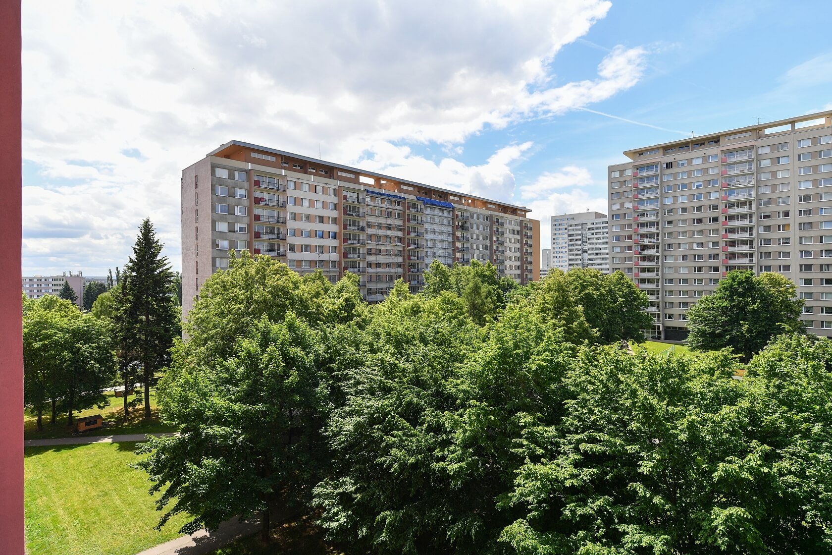 Rajmonova, Kobylisy - Praha 8 | Prodej, Byt 2+1, 43 m²