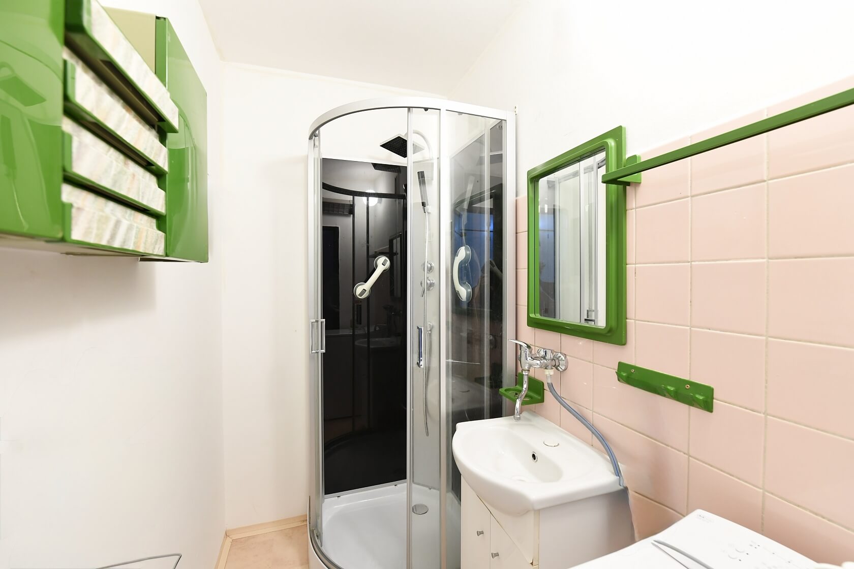 Rajmonova, Kobylisy - Prague 8 | Sale, Apartment One-bedroom (2+1), 43 m²
