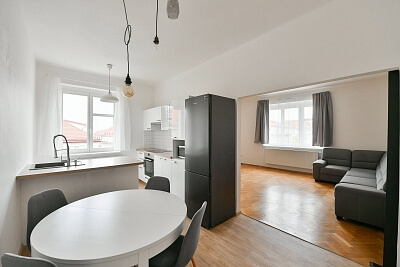 Baranova, Žižkov - Prague 3 | Rent, Apartment One-bedroom (2+1), 69 m²