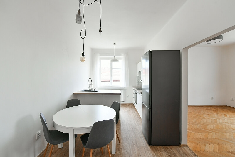 Baranova, Žižkov - Praha 3 | Pronájem, Byt 2+1, 69 m²