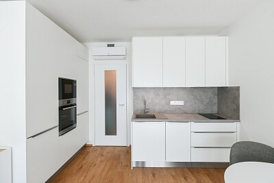 Tetauerova, Žižkov - Praha 3 | Pronájem, Byt 1+kk, 38 m²