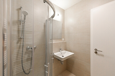 V háji, Holešovice - Prague 7 | Rent, Apartment Studio (1+kk), 35 m²