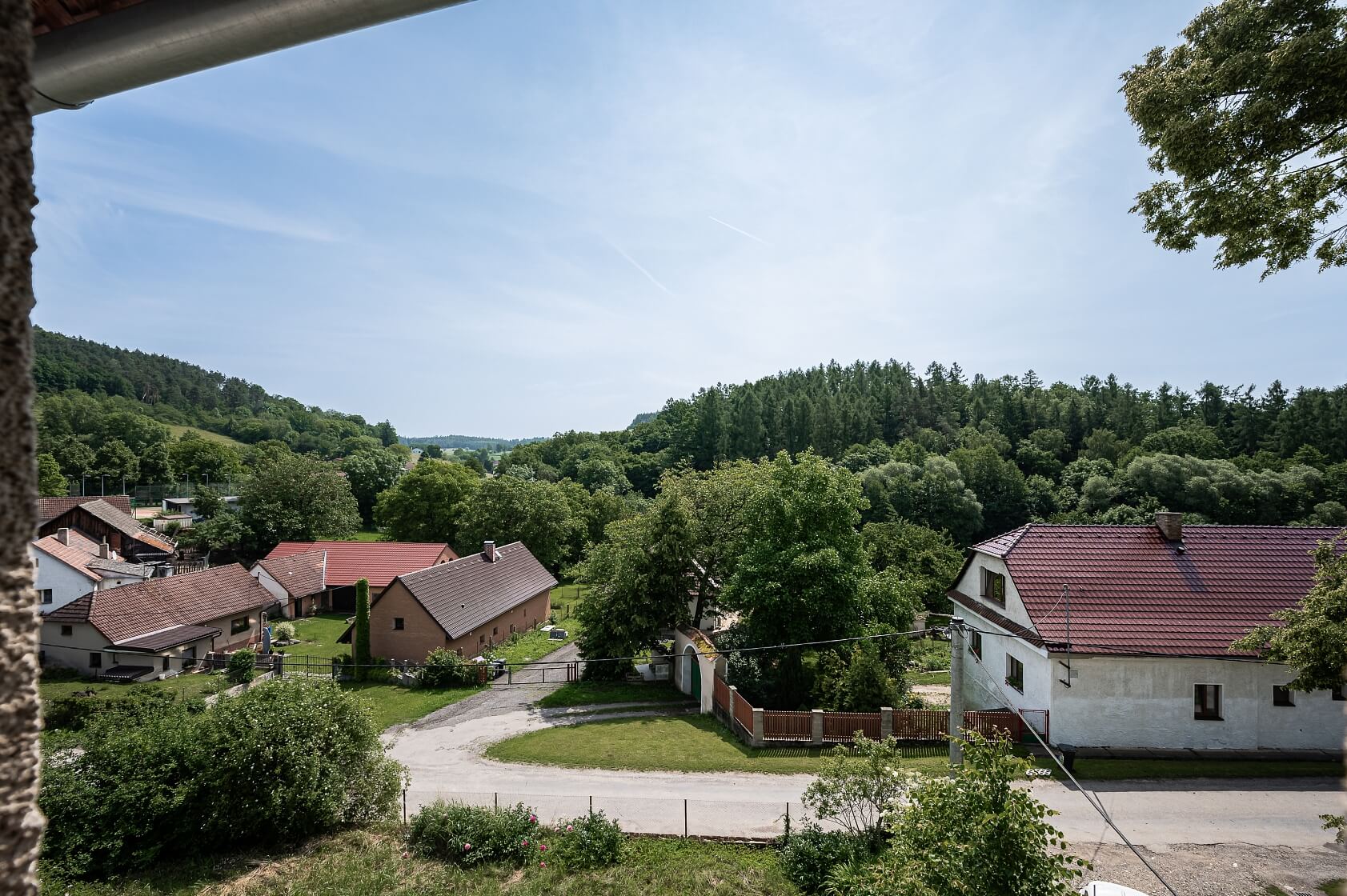 Mezihoří, Soběhrdy - Benešov | Prodej, Rodinný dům, 620 m²