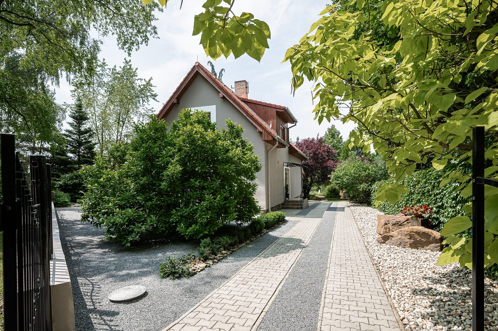 Sad přátelství, Týnec nad Sázavou - Benešov | Prodej, Rodinný dům 5+kk, 250 m²