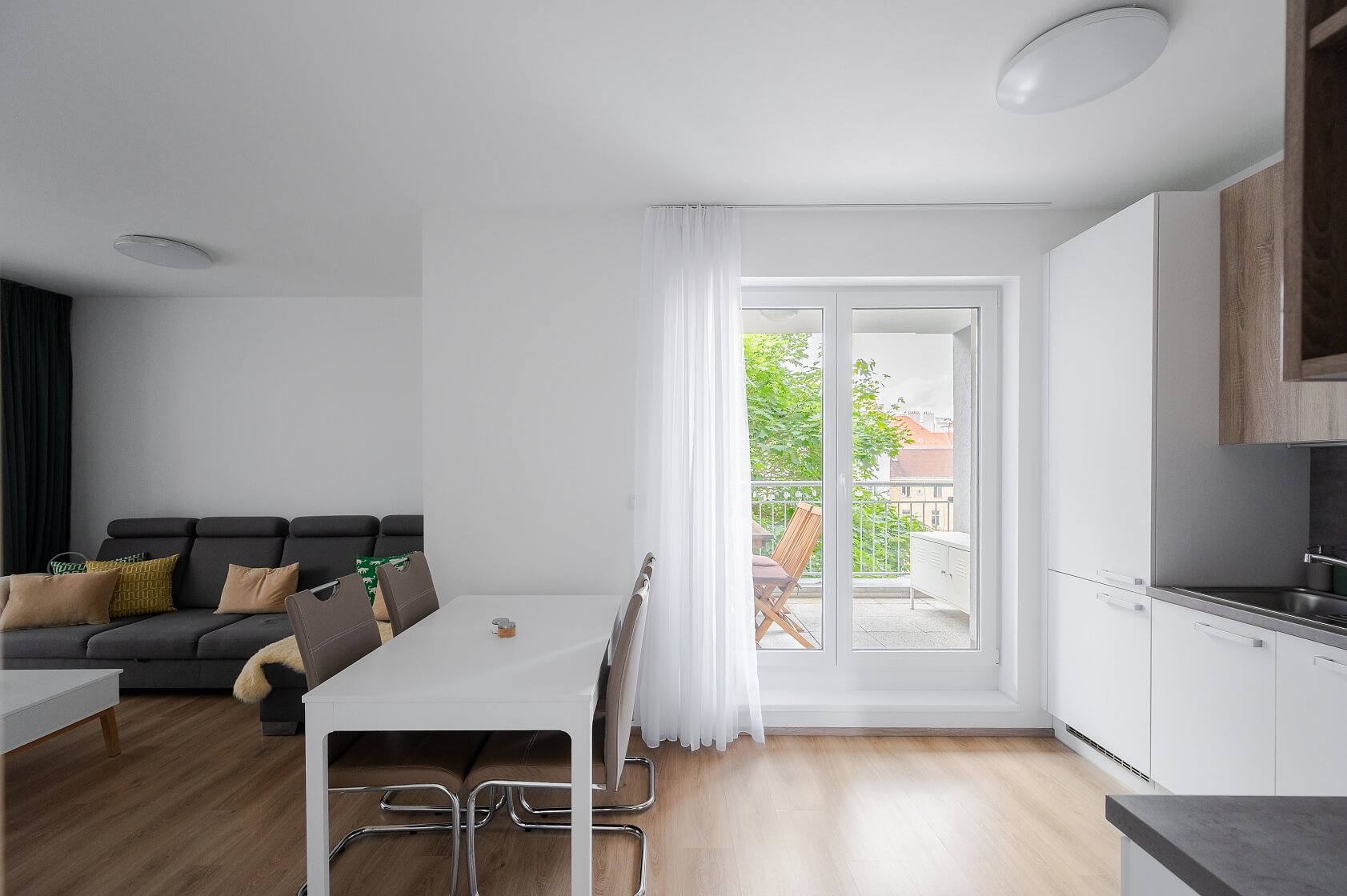 Novgorodská, Vršovice - Praha 10 | Pronájem, Byt 2+kk, 129 m²