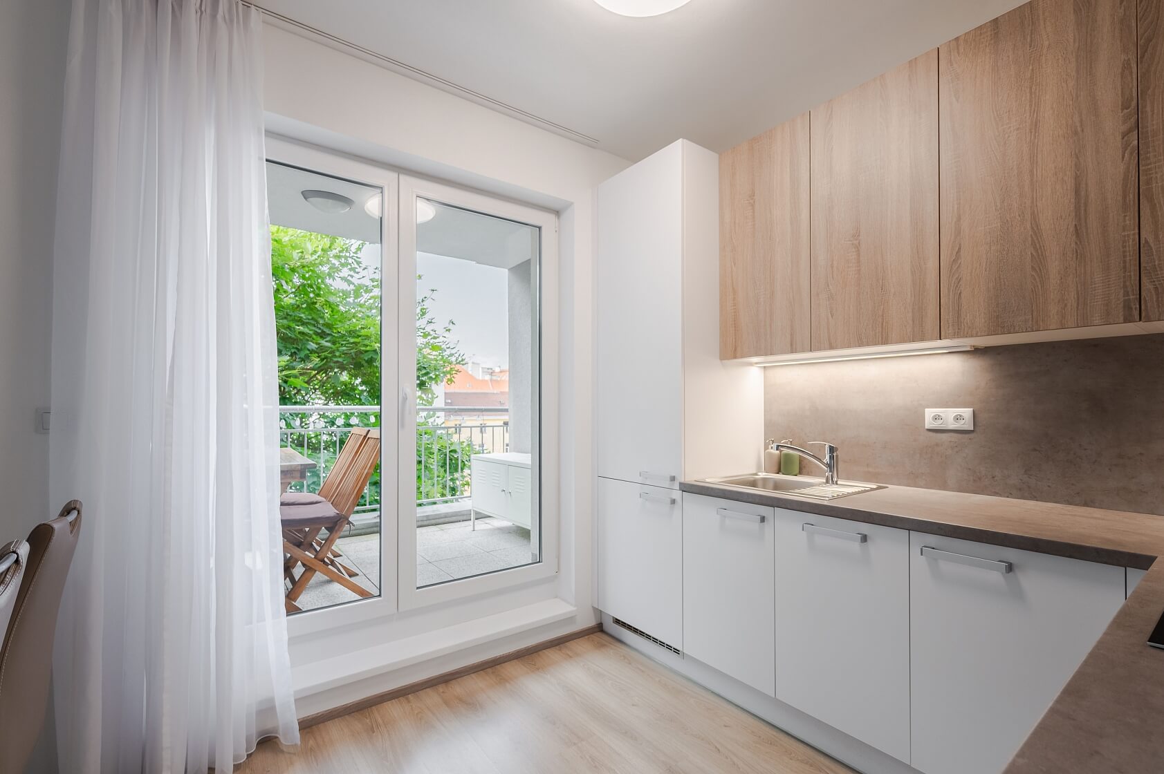 Novgorodská, Vršovice - Praha 10 | Pronájem, Byt 2+kk, 129 m²