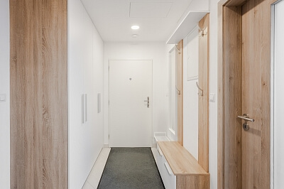 Novgorodská, Vršovice - Praha 10 | Pronájem, Byt 2+kk, 129 m²