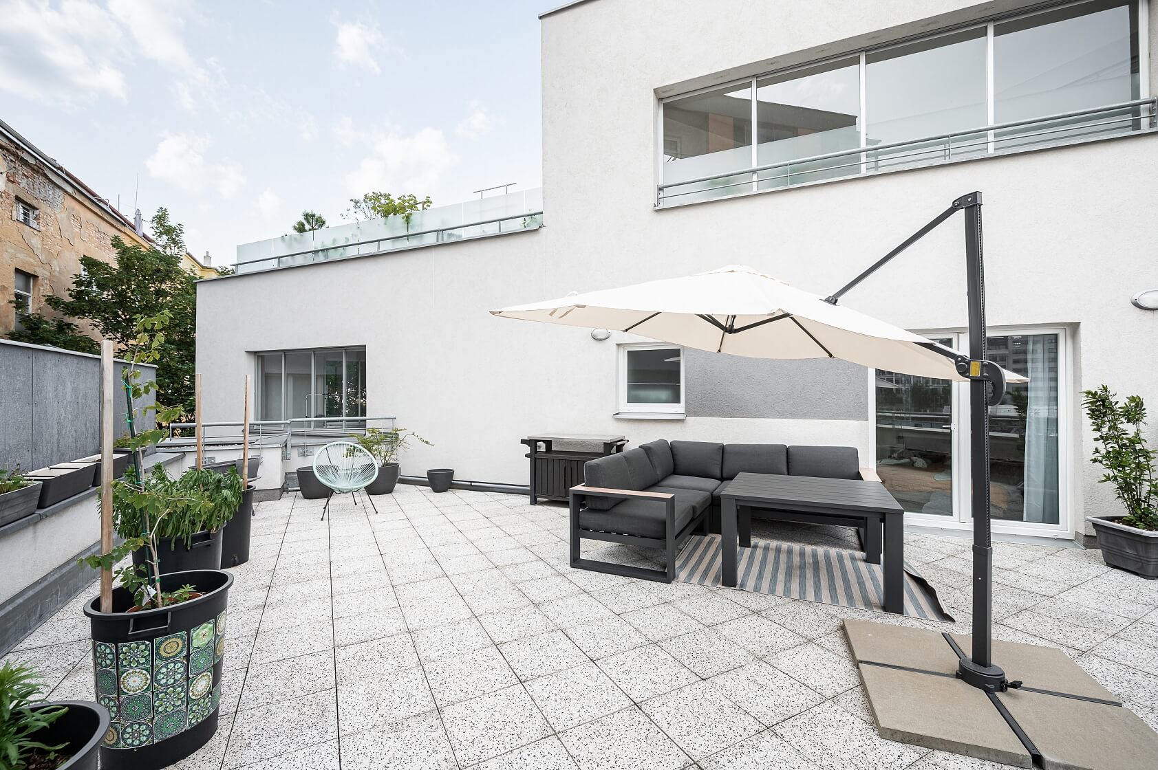 Novgorodská, Vršovice - Praha 10 | Pronájem, Byt 2+kk, 129 m²