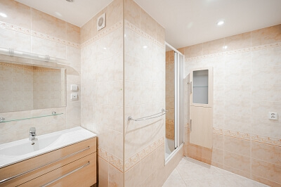 Gregorova, Chodov - Prague 4 | Sale, Apartment Three-bedroom (4+kk), 86 m²