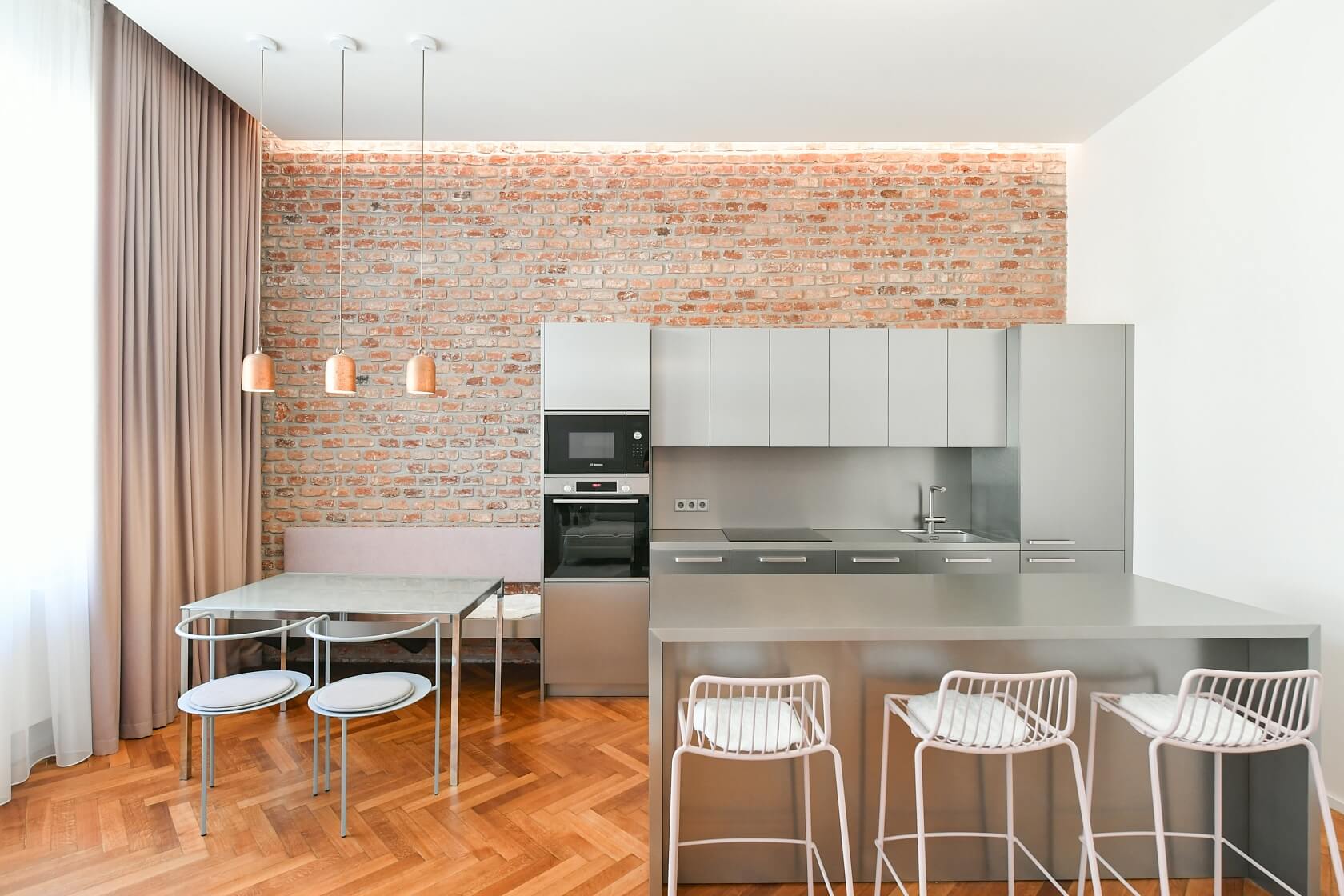 Smíchov - Prague 5 | Sale, Apartment Two-bedroom (3+kk), 65 m²