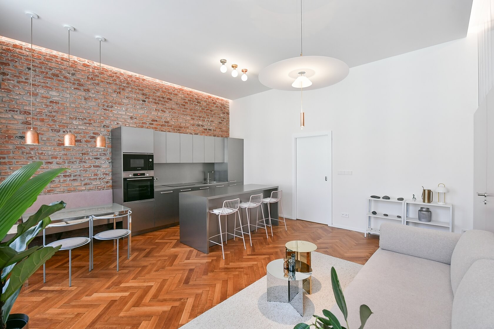 Smíchov - Prague 5 | Sale, Apartment Two-bedroom (3+kk), 65 m²