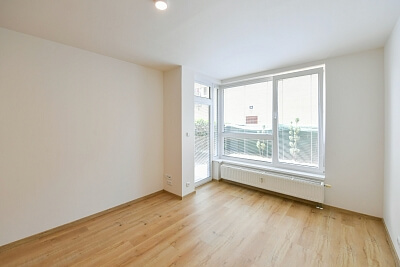 Podkovářská, Vysočany - Prague 9 | Rent, Apartment One-bedroom (2+kk), 51 m²